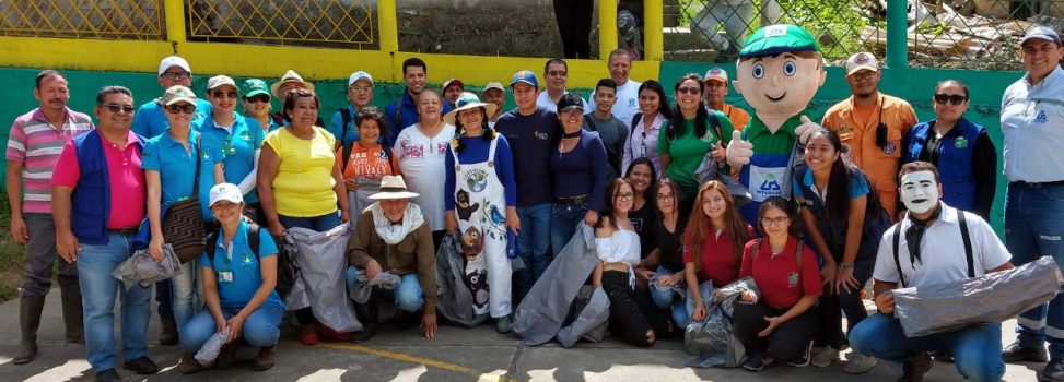 Jornada de limpieza en la Reserva “Alto Combeima es un deber de todos