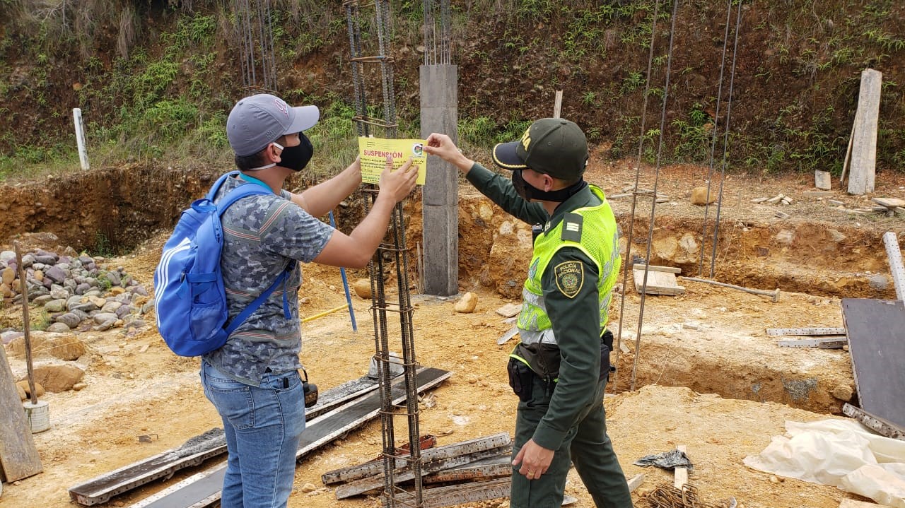 Autoridad Ambiental sella tres construcciones en Villavicencio