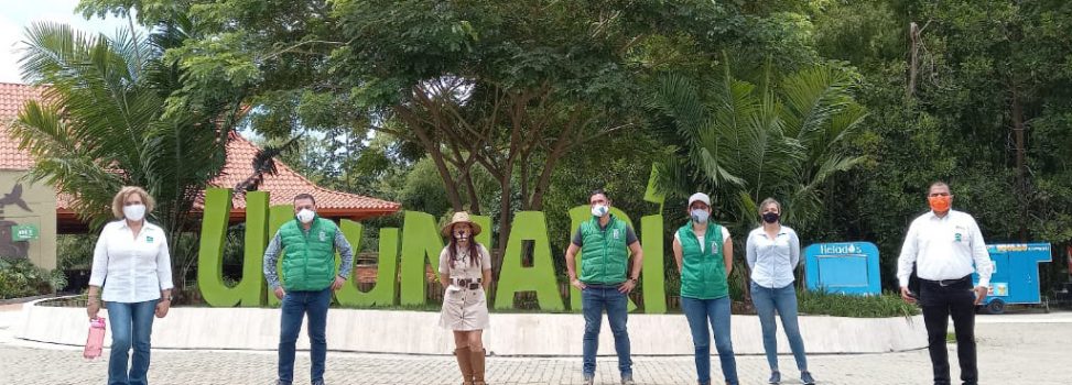 CARDER entrega $400 millones para el cuidado y la salud de los animales del parque temático Ukumari en Risaralda