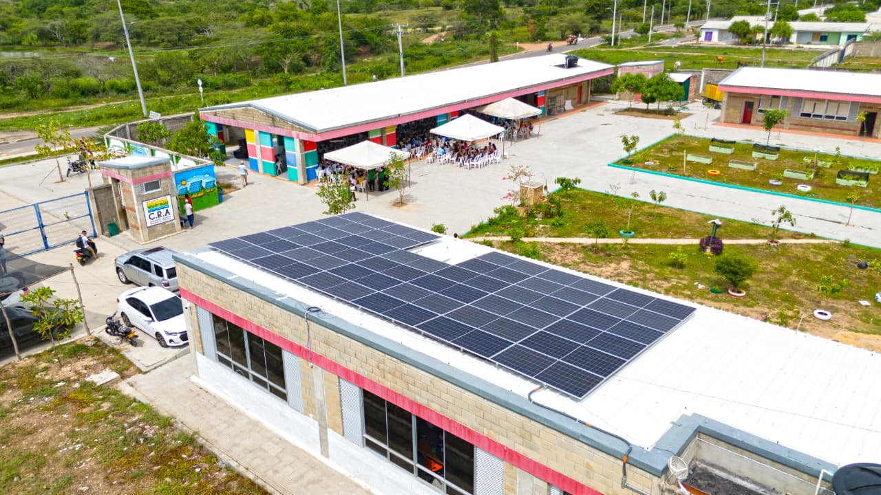 C.R.A. inaugura la primera Escuela Energética del Atlántico en Candelaria: un modelo pionero de educación sostenible